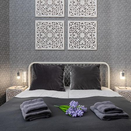 Delta Apartments Budapest บูดาเปสต์ ภายนอก รูปภาพ